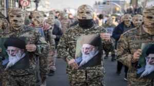 Read more about the article الحرس الثوري يهدد بـ”رد مدمر” على أي انتهاك أمريكي صهيوني للهدنة.. قاليباف: سنتعامل بحذر من وقف النار في لبنان