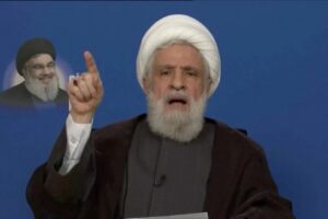 Read more about the article نعيم قاسم: يدنا على الزناد وسنرد على خروقات الكيان واتفاق وقف اطلاق النار يجب أن يكون من الطرفين ومنفتحون للتعاون مع السلطة لتحقيق السيادة ومنع الفتنة