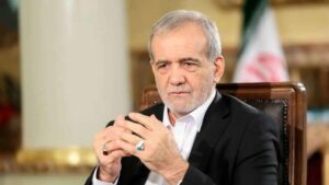 Read more about the article الرئيس الإيراني: لا نريد توسيع الحرب أو مهاجمة أي دولة ولا يحق لترامب حرماننا من حقوقنا النووية
