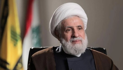 You are currently viewing قاسم يرفض تفاوض بيروت المباشر مع الكيان ويؤكد تمسكه بالمقاومة وعدم التخلي عن السلاح.. ويحدد 5 نقاط للحل.. وكاتس يعتبر أنه “يلعب بنار ستحرق حزب الله ولبنان”