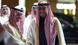 Read more about the article 6 وزراء خارجية عرب يبحثون هاتفيا سبل تثبيت وقف النار بين واشنطن وطهران