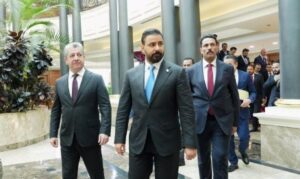 Read more about the article “يملك شركات متعاقدة مع الحكومة”… مبادرة عراقية ترفض تكليف الزيدي بتشكيل الحكومة