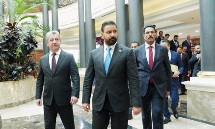 Read more about the article “يملك شركات متعاقدة مع الحكومة”… مبادرة عراقية ترفض تكليف الزيدي بتشكيل الحكومة