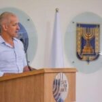  بعد تهديد إيراني باستهدافه.. إجلاء رئيس الشاباك السابق وزوجته “وسط تعتيم شديد” من الإمارات خلال مشاركته في مؤتمر أمني خاص استضافه عبد الله بن زايد