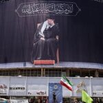 بعد ضربات واشنطن.. الحرس الثوري يعلن استهداف مواقع أميركية