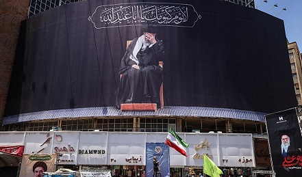 You are currently viewing بعد ضربات واشنطن.. الحرس الثوري يعلن استهداف مواقع أميركية