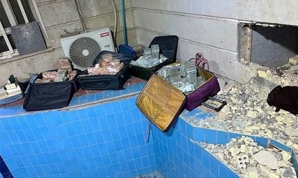 طرق مُبتكرة لإخفاء المال الفاسد في العراق: ضبط في مكيف وحُفر وقناني مياه