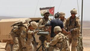 Read more about the article حرس الثورة يستهدف مواقع أمريكية في الأردن ويوجه رسالة للأردنيين.. الجيش الإيراني: هرمز لن يُفتح إلا عبر احترام حقوقنا
