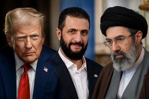 You are currently viewing الشرع بين الولاء لترامب والصواريخ الإيرانيّة.. رسائلٌ وتحذيراتٌ إيرانيّةٌ شديدة اللهجة لدمشق: حزب الله خطٌ أحمرٌ.. برّاك: القوّة العسكريّة وحدها ليست كافيةً للتعامل مع الحزب