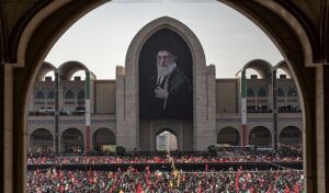 Read more about the article مراسم وداع خامنئي… رسائل سياسية