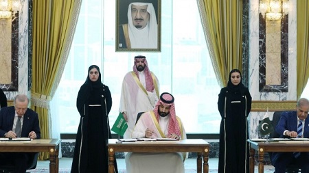 You are currently viewing رسالة إيرانية حادة بعد قمة جدة.. “التحالف الجديد لن ينقذ السعودية”
