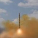 بالصواريخ البالستية.. القوات اليمنية تستهدف ناقلة نفط سعودية قبالة ينبع