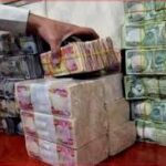 ضائقة السيولة المالية تحاصر بغداد بين طباعة العملة والتحذير من «سيناريو فنزويلا»