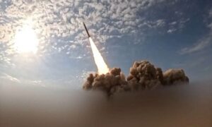 Read more about the article صور تظهر أضرارا كبيرة لحقت بقواعد أمريكية جراء الضربات الإيرانية