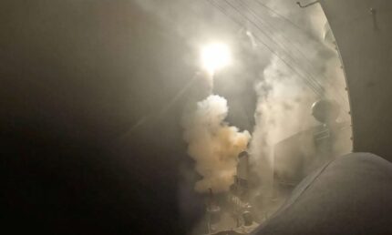 You are currently viewing 100 هدف إيراني… أكسيوس تكشف تفاصيل الضربات الأخيرة بين واشنطن وطهران