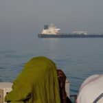إيران تهدد أميركا بـ”حرب اقتصادية” واستهداف طاقة الخليج