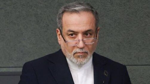 You are currently viewing عراقتشي ولافروف: لا بديل عن الحل الدبلوماسي لأزمة الخليج