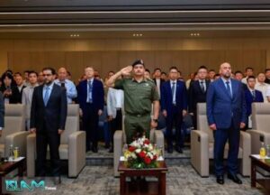 Read more about the article “إل فوليو”: لاستعادة شرعيته لدى واشنطن.. صدام حفتر يلتقي نتنياهو سراً في أبوظبي