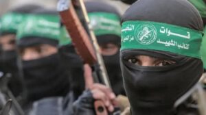 Read more about the article دعمًا “للمشروع الصهيوني”.. آيزنكوت يرفض “حاليا” تدمير السلطة الفلسطينية ويتعهد بهزيمة “حماس” خلال 18 شهرا في حال توليه رئاسة وزراء الكيان