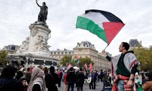 Read more about the article شرطة باريس تحظر مظاهرة للتضامن مع غزة بالتزامن مع إحياء ذكرى هجمات 7 أكتوبر