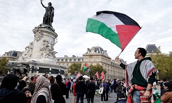 You are currently viewing شرطة باريس تحظر مظاهرة للتضامن مع غزة بالتزامن مع إحياء ذكرى هجمات 7 أكتوبر
