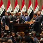 الكابينة الوزارية عالقة بين صراع الحقائب وأزمة الدولار.. جلسة مؤجلة وخلاف على أربعة نواب للزيدي